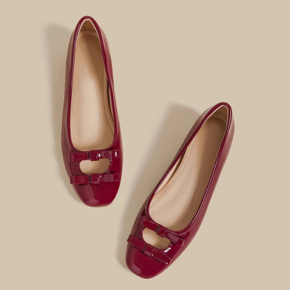 インヒールパンプス　リボン 可愛い　ヒール 5cm　おしゃれ　エナメル パンプス  羊革インソール　履きやすい靴　レッド