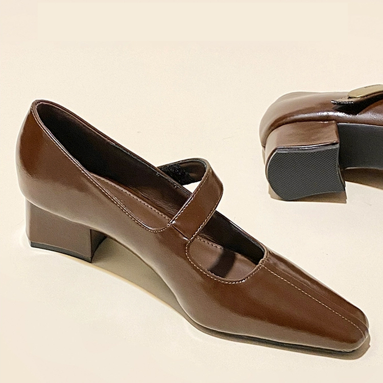 KENPOGEN メリージェーン 茶色 ブラウン レトロ 優しい雰囲気 ナチュラルコーデ 秋冬ファッション