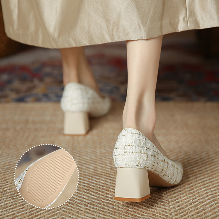 スクエアトゥ 美脚ツイードパンプス