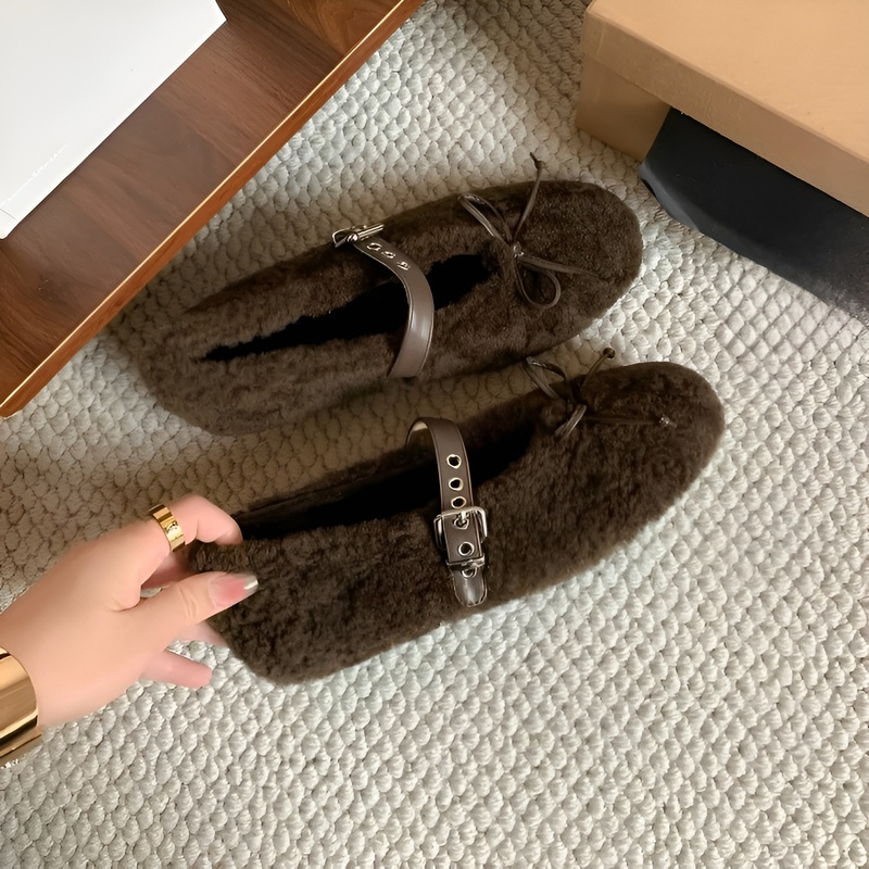 リボン付き 暖かボア インヒール美脚パンプス