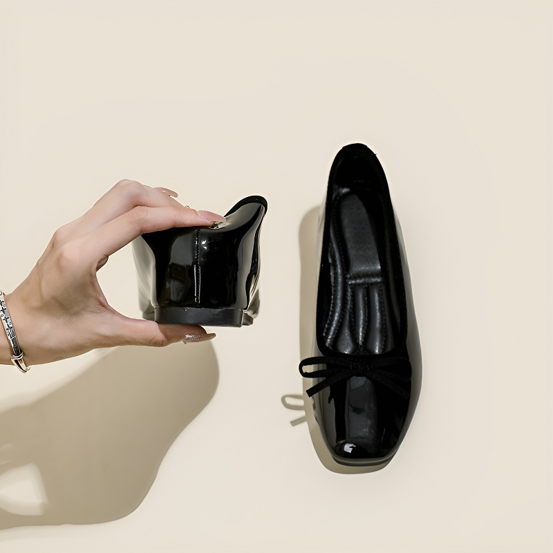 リボン付き美脚パンプス				