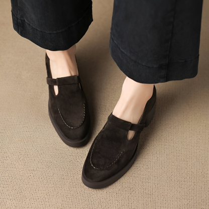 Tストラップ チャンキーヒール美脚羊革パンプス