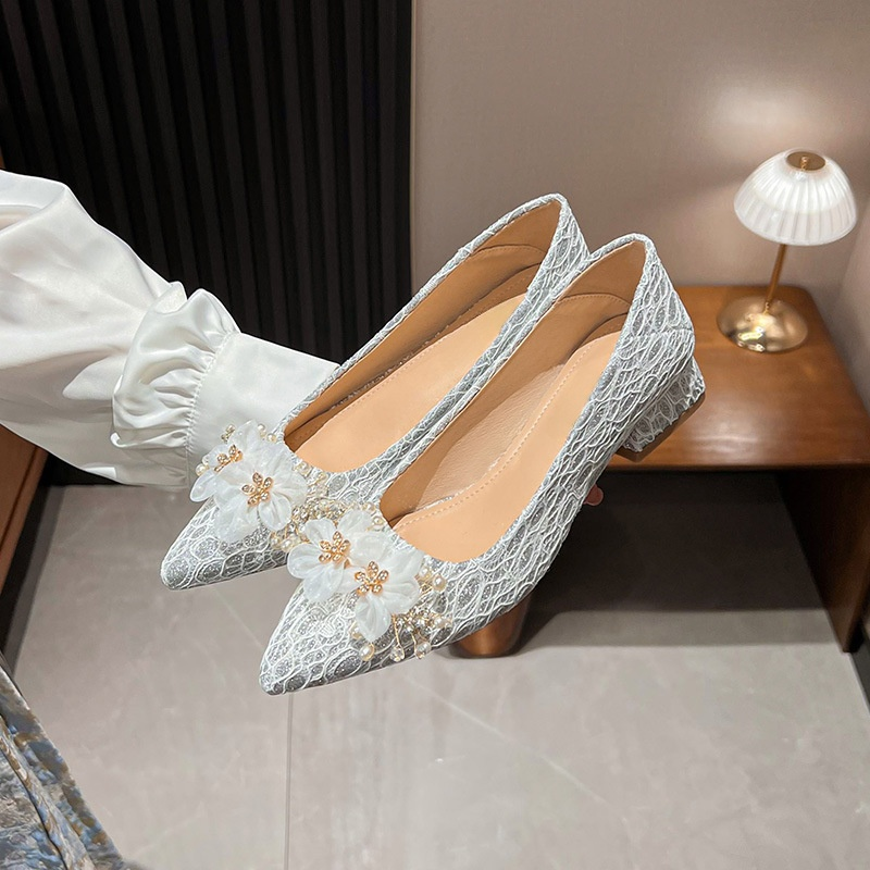 フラワービジュー付き ツイードパンプス