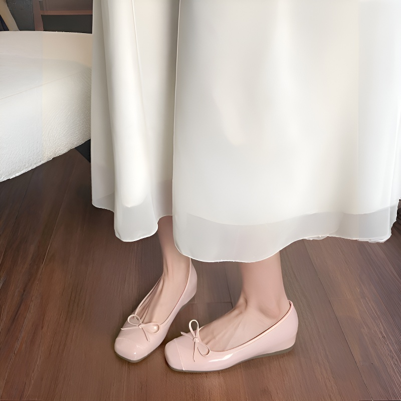 リボンモチーフ美脚インヒールパンプス