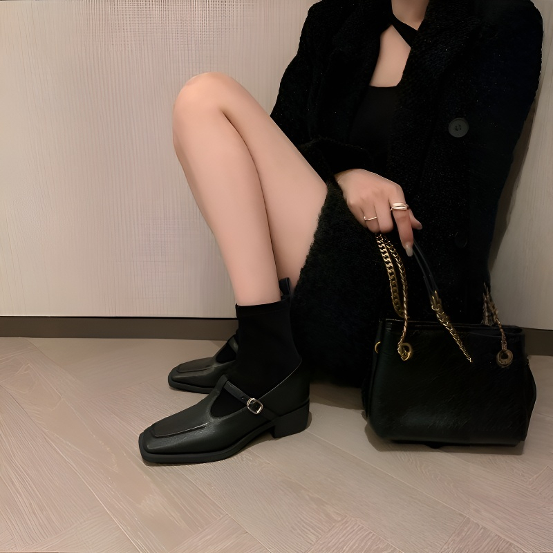 ベルトデザイン 異素材コンビ スクエアトゥショートブーツ