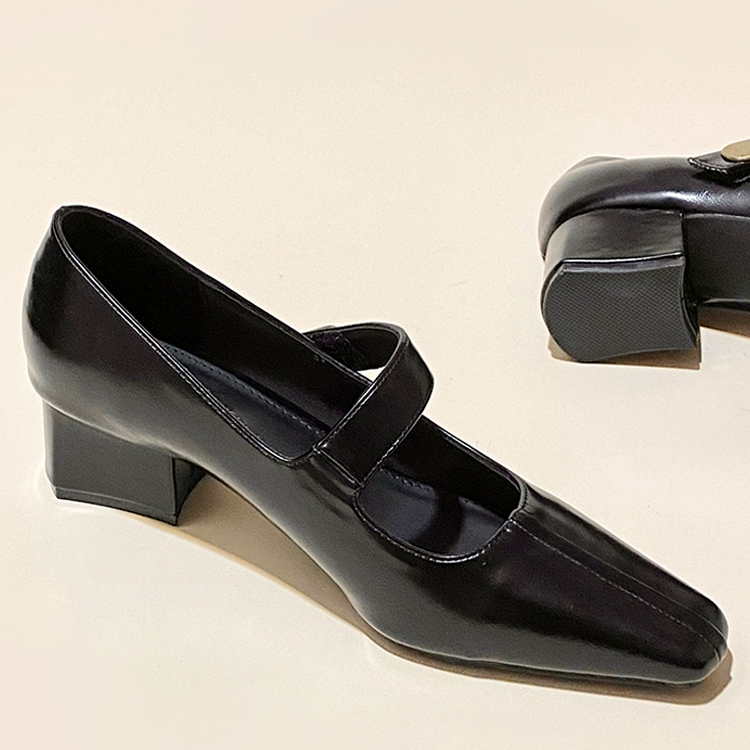 高ヒールでも安定】KENPOGEN ストラップパンプス レディース 7cmUP