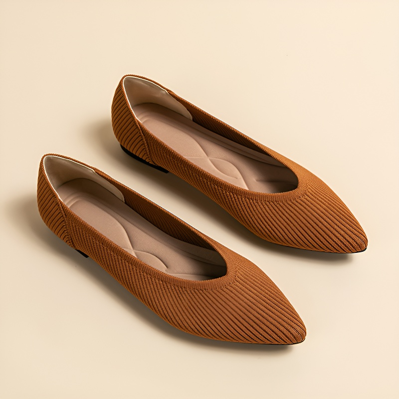 ポインテッドトゥ ニットフラットパンプス