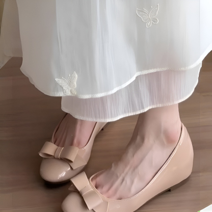 リボン付き5cm美脚パンプス