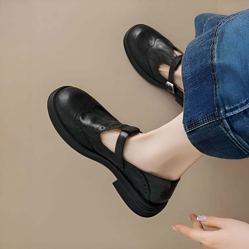 メダリオン Tストラップローファー