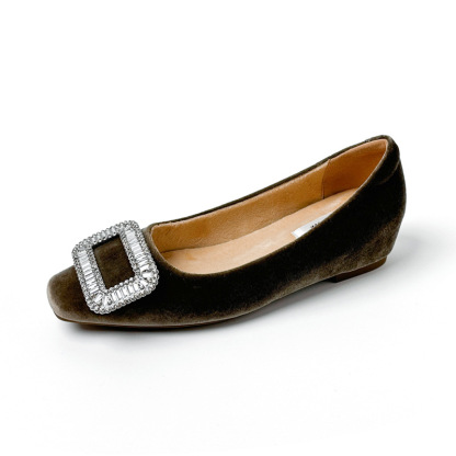 ベロア調 バックル付き5cm美脚パンプス