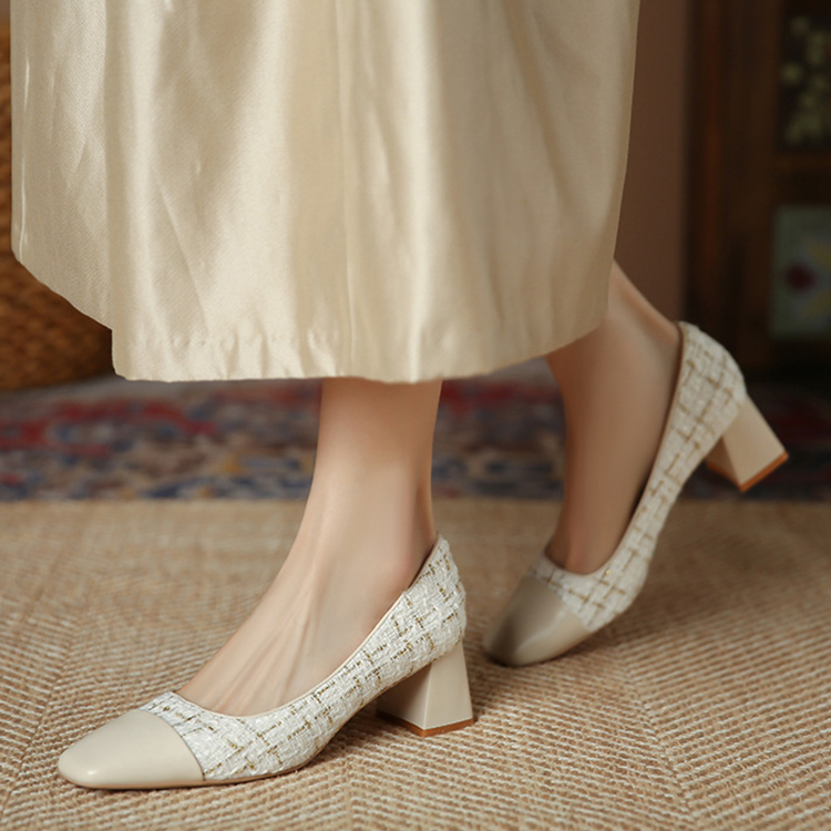スクエアトゥ 美脚ツイードパンプス