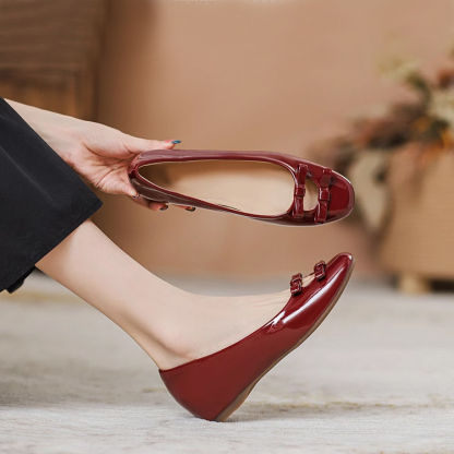 インヒールパンプス　リボン 可愛い　ヒール 5cm　おしゃれ　エナメル パンプス  羊革インソール　履きやすい靴　レッド