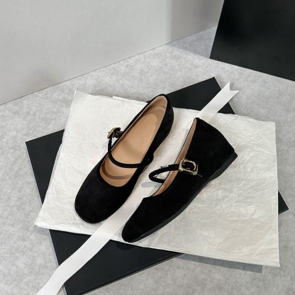 スエード調 バックルストラップ 5cm美脚メリージェーン