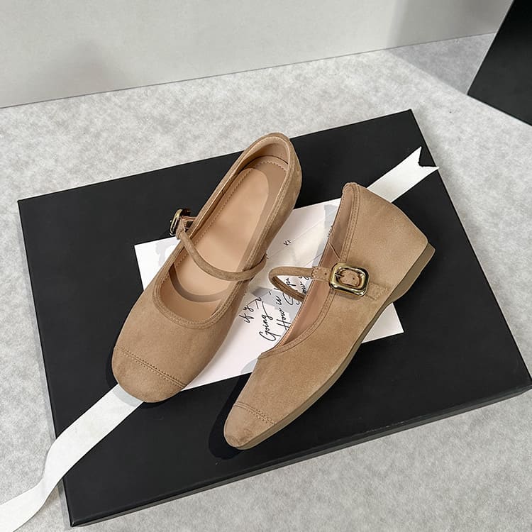 スエード調 バックルストラップ 5cm美脚メリージェーン