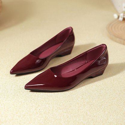 ポインテッドトゥ ウェッジソールパンプス