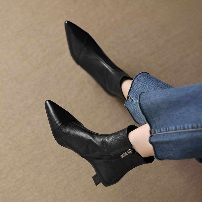 ポインテッドトゥ 3.5cm美脚ストレッチブーツ