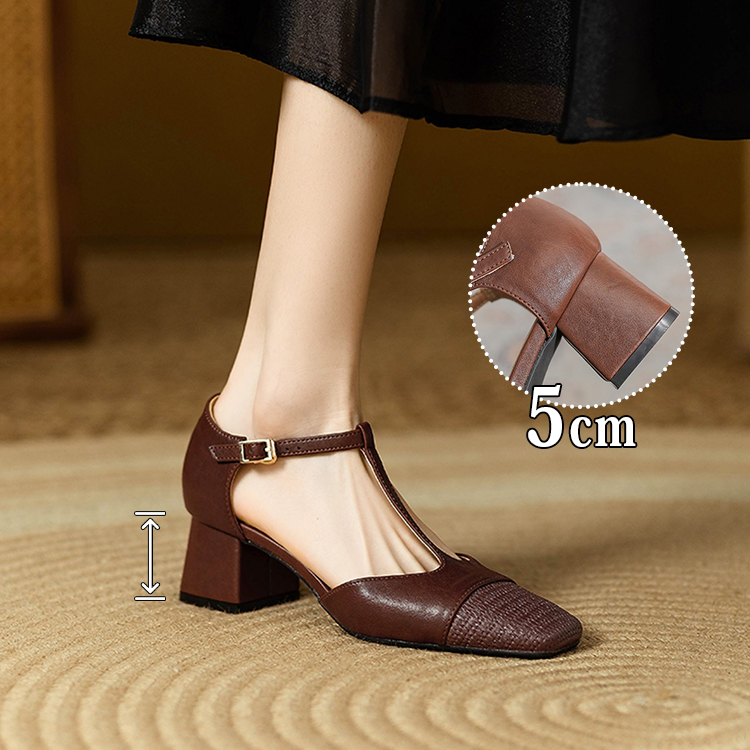 Tストラップ スクエアトゥメリージェーン