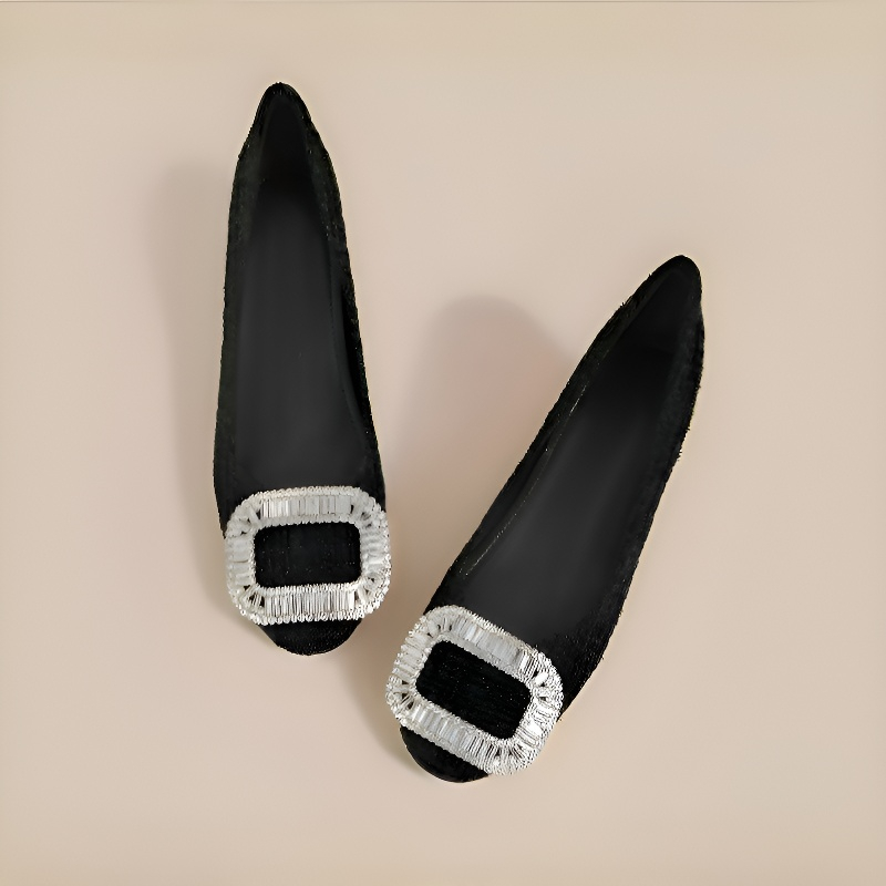 ビジューバックル 6cm美脚チャンキーヒールパンプス