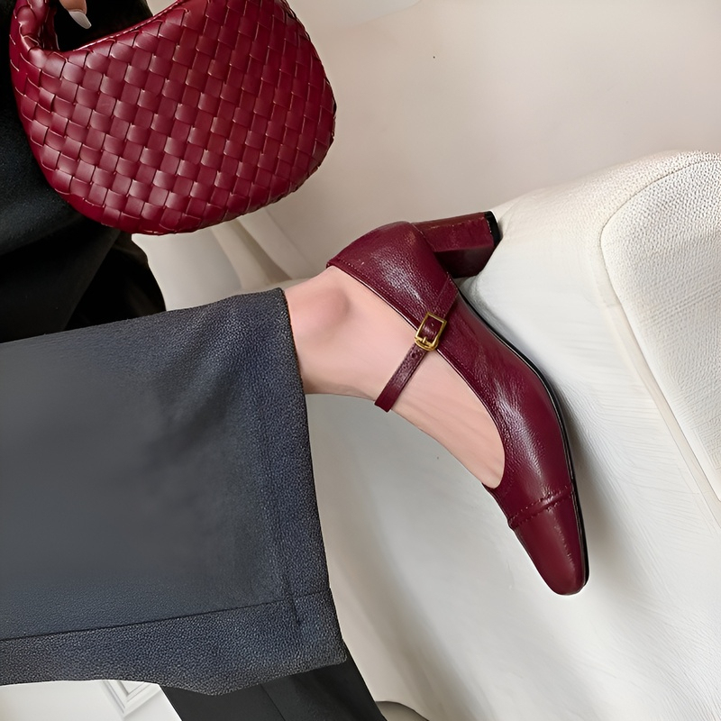 型押しラムレザーアンクルストラップパンプス