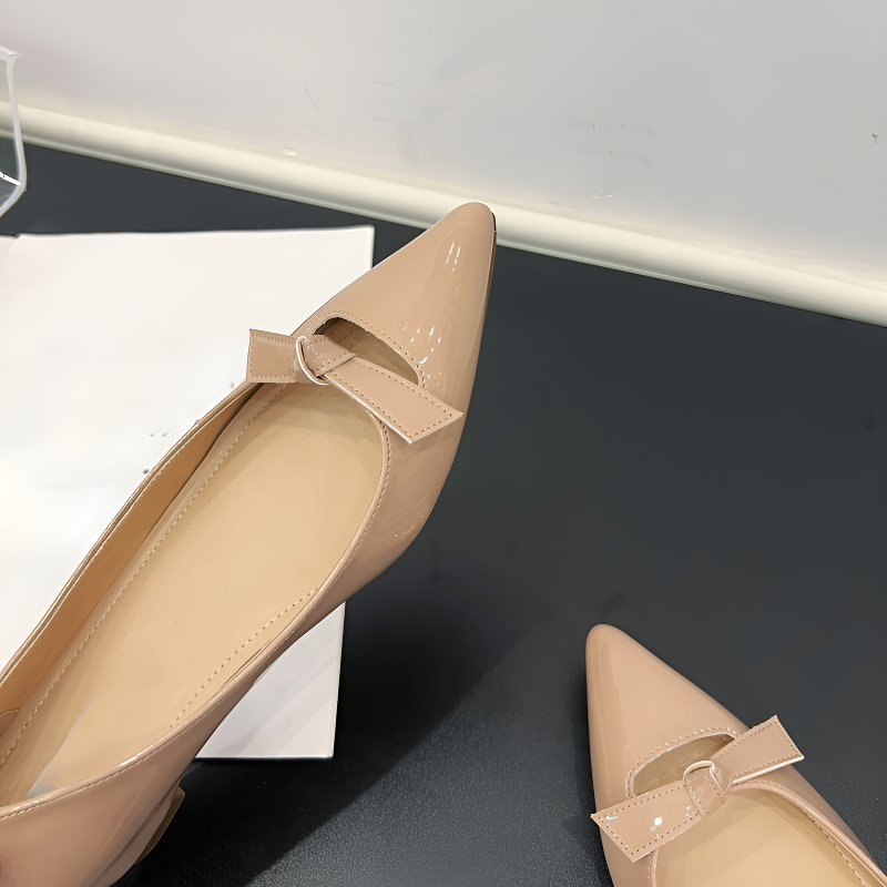 リボン付き5cm美脚パンプス