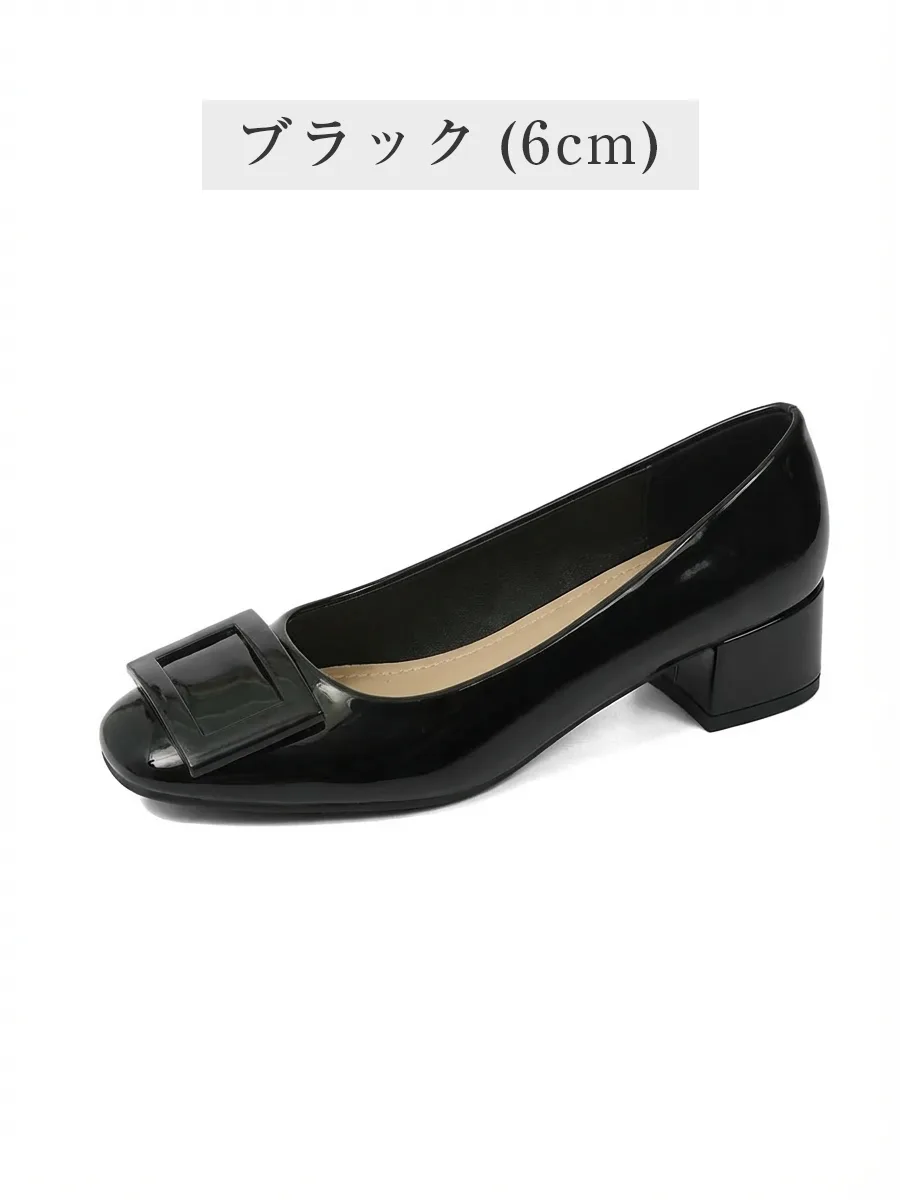 コーデの差し色にぴったりなチェリーレッド エナメルパンプス 4cm インヒール 長時間歩く日も安心