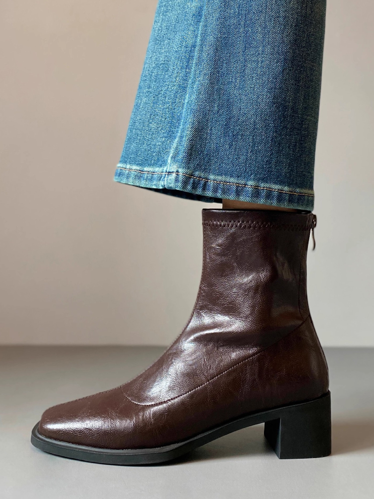 静音ヒール ストレッチブーツ