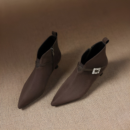 ビジューバックル 4.5cm美脚スエード調羊革ショートブーツ