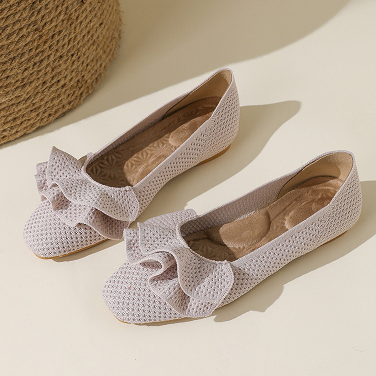 大胆フリル スクエアトゥニットパンプス