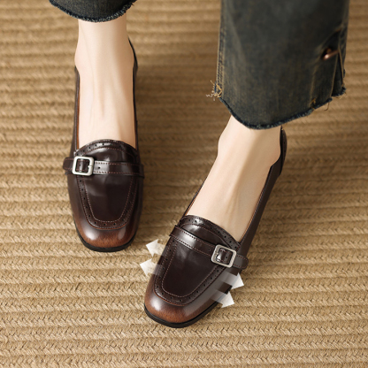 ベルトバックル ヒールローファー