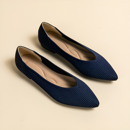 ポインテッドトゥ ニットフラットパンプス