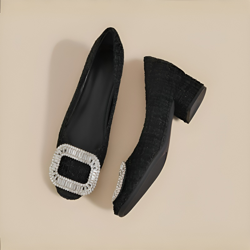 ビジューバックル 6cm美脚チャンキーヒールパンプス