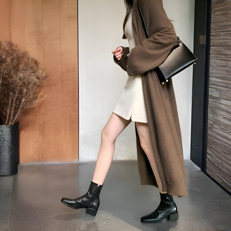 スクエアトゥ 本革ショートブーツ