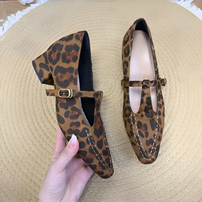 Tストラップ 7cmインヒールパンプス