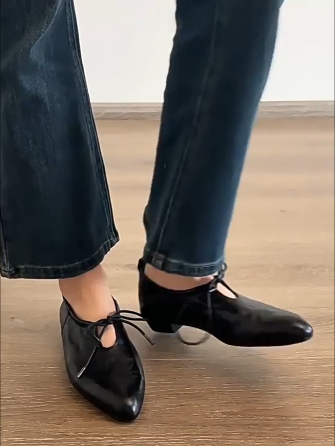 レトロモダン 美脚レースアップ