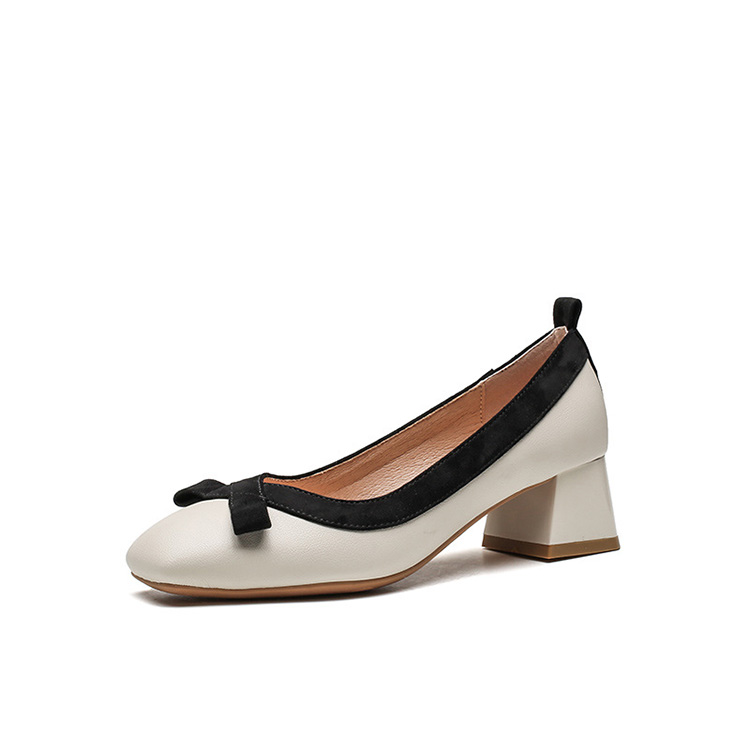 バイカラー チャンキーヒールパンプス