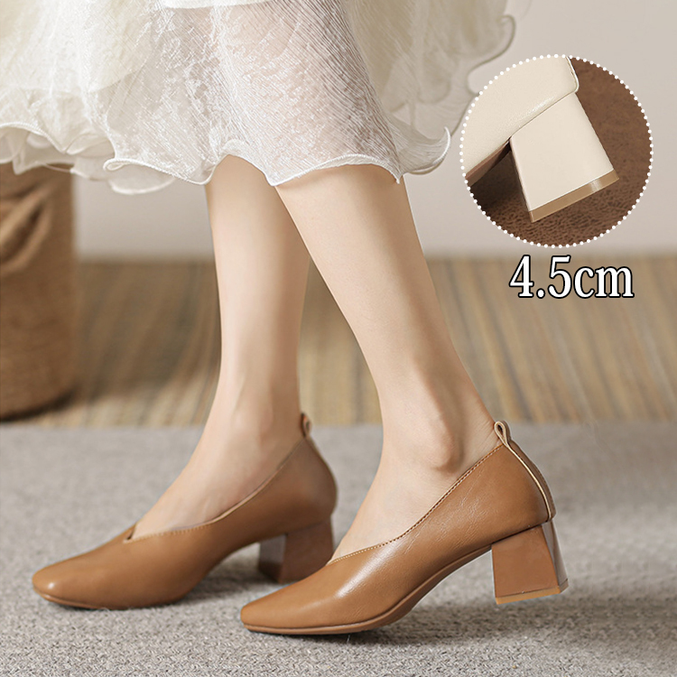 スクエアトゥ ブロックヒール Vカットパンプス