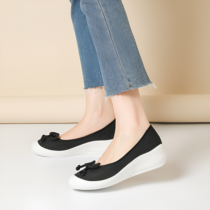 リボンモチーフ ウェッジソールパンプス