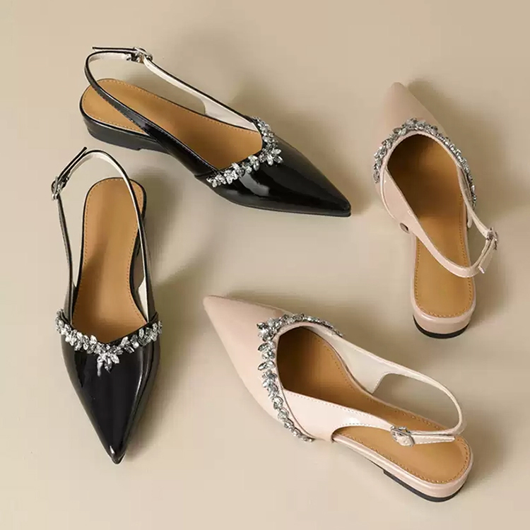 きらめきビジュー スリングバック美脚パンプス