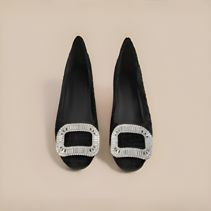 ビジューバックル 6cm美脚チャンキーヒールパンプス