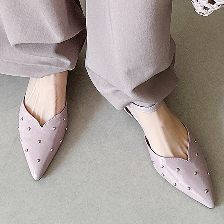 きらめきスタッズ セパレートパンプス