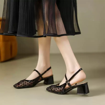 幾何学チュール ストラップパンプス