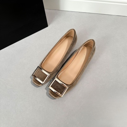 ビッグバックル 6cm美脚スエードパンプス