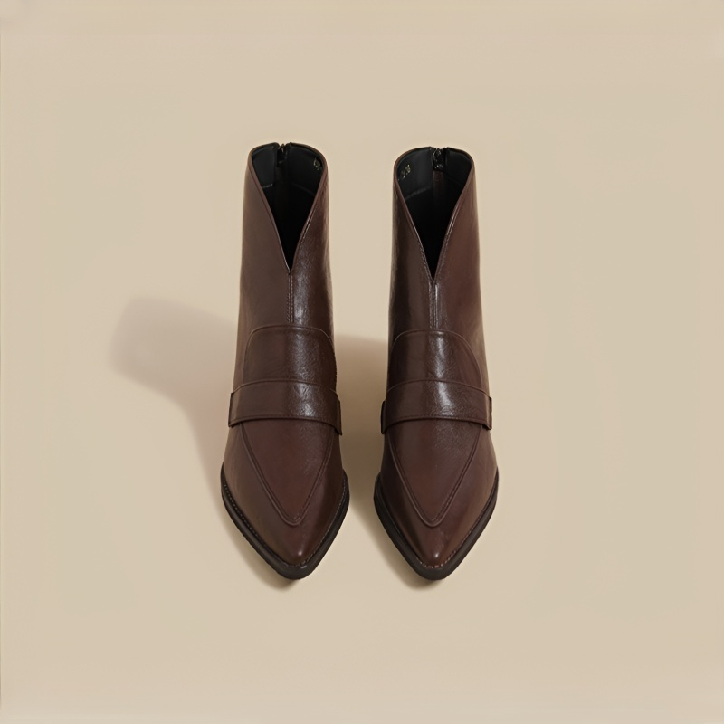 レトロ調 Vカット チャンキーヒールショートブーツ