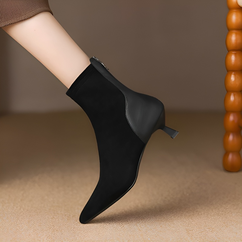ポインテッドトゥ キトゥンヒールショートブーツ