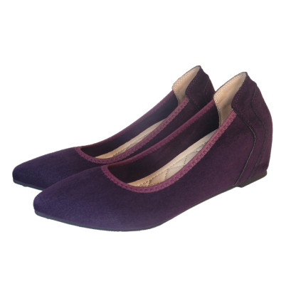 ポインテッドトゥ ウェッジソールパンプス