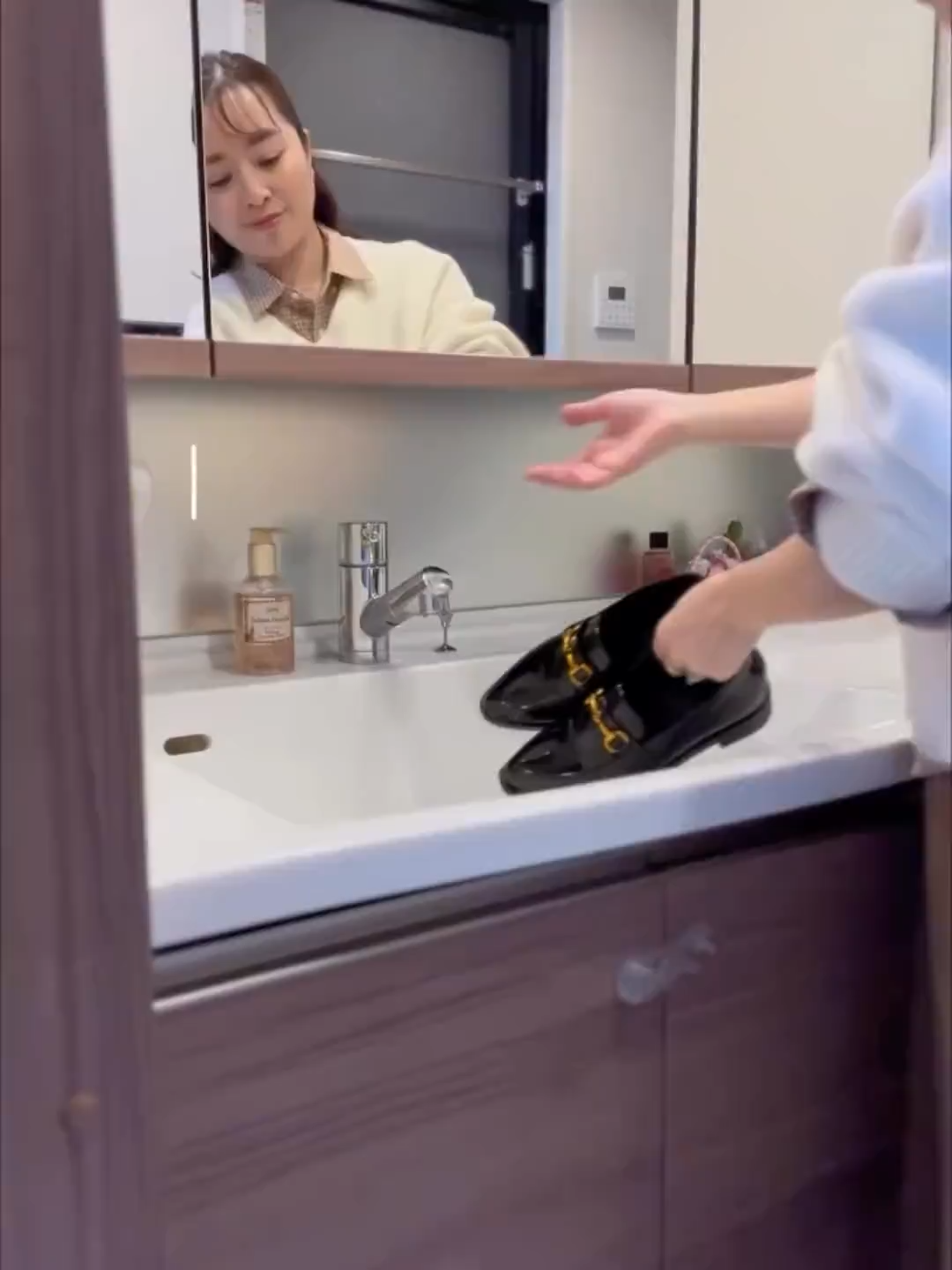 【6cmUP×スニーカーのような履き心地】KENPOGEN インヒールローファー 痛くない 疲れない 立ち仕事 通勤 幅広 外反母趾 黒