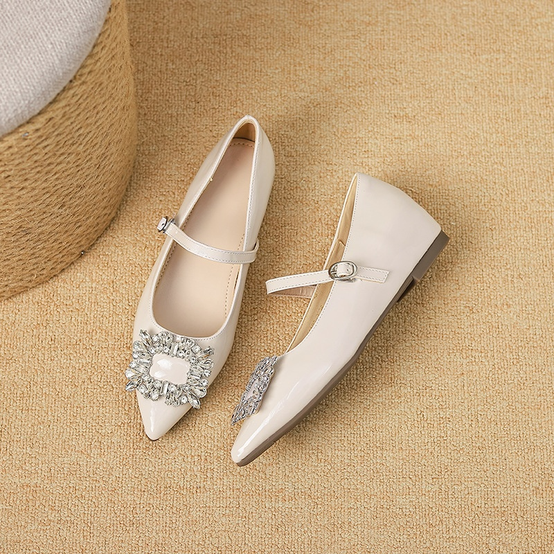 ビジュー付き美脚パンプス				