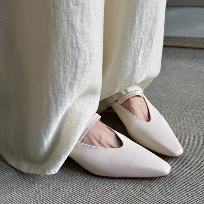 ブロックヒール Vカットメリージェーン