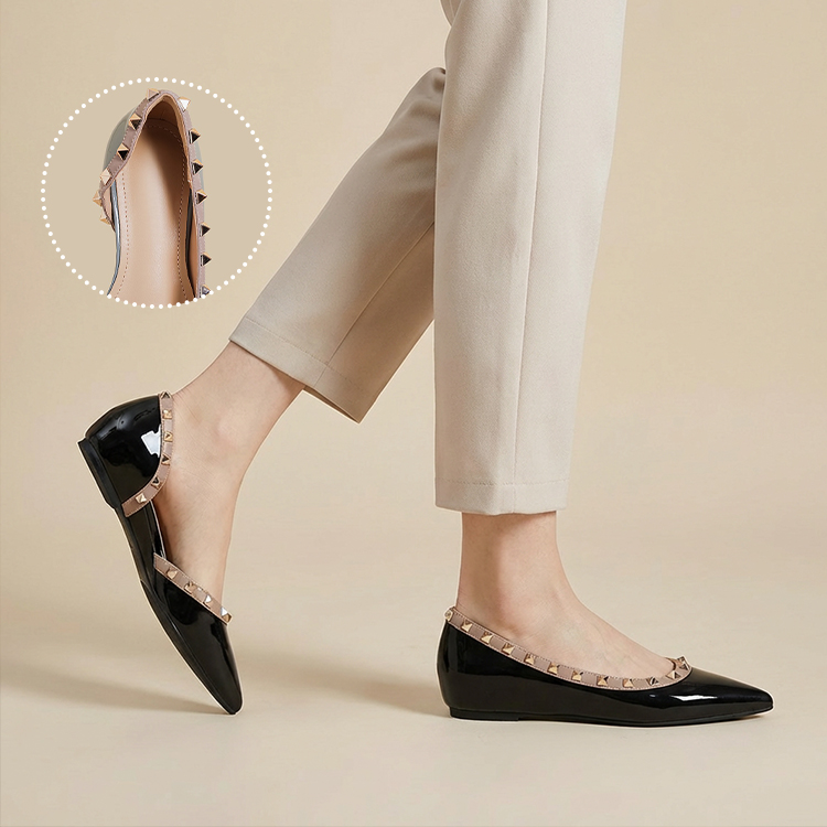 スタッズライン 4cm美脚パンプス