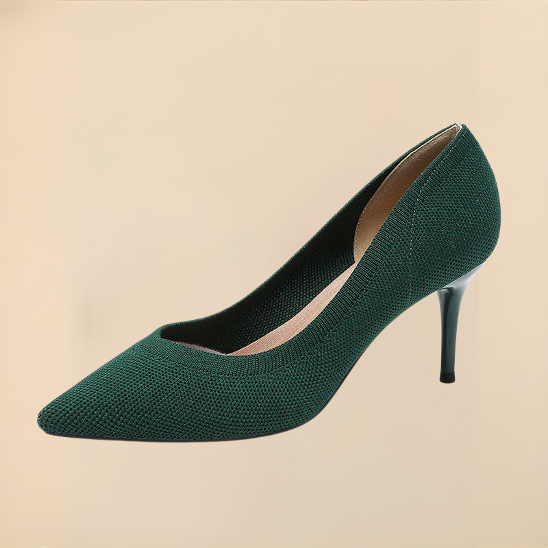 ポインテッドトゥニットパンプス